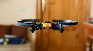 Milyen drónt vegyek a gyereknek? – Milyen előnyöket nyújt a játék drón gyerekeknek